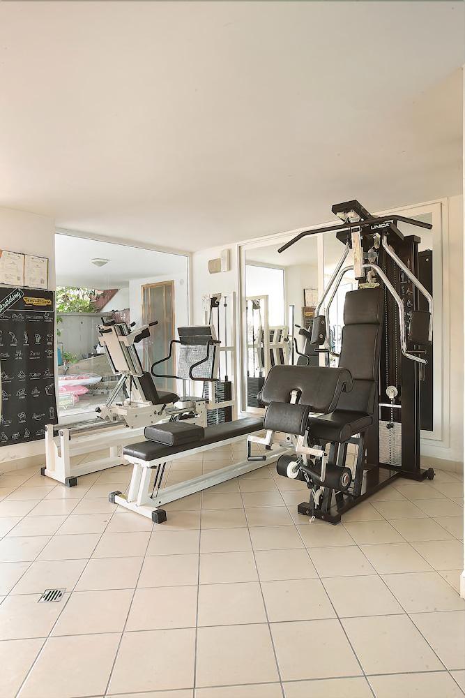 Gallia Club Hotel Cesenatico Kültér fotó