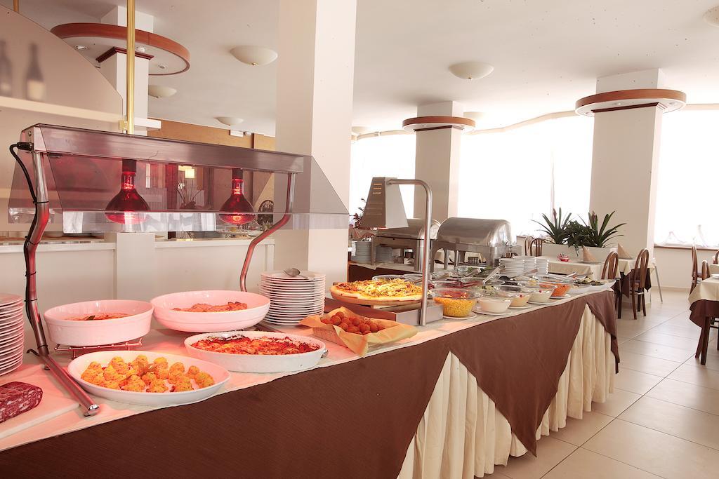 Gallia Club Hotel Cesenatico Kültér fotó
