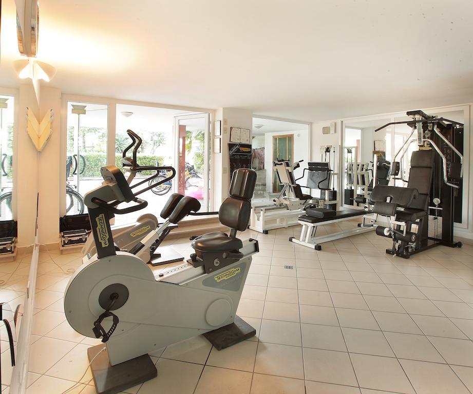 Gallia Club Hotel Cesenatico Kültér fotó